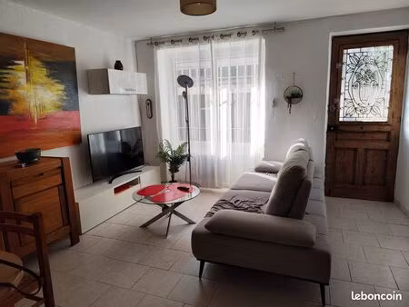 t2 centre ville martigues