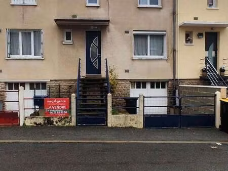 vente maison à sablé-sur-sarthe (72300) : à vendre / 81m² sablé-sur-sarthe