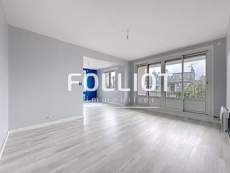 à vendre : appartement 3 pièces à granville avec garage