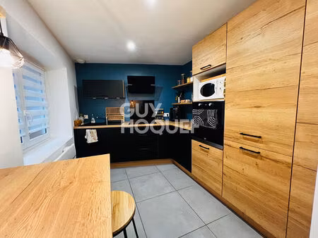 maison à vendre en centre ville de feurs avec 3 chambres