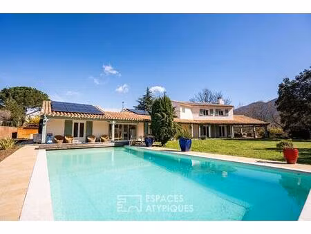 villa familiale avec panorama sur les albères et art de vivre méditerranéen