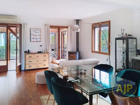 vente maison 5 pièces 160 m² pauillac (33250)