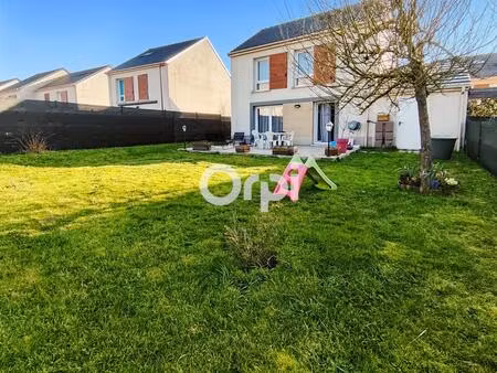 maison individuelle construction de 2017  3 chambres  jardin  garage  grande terrasse