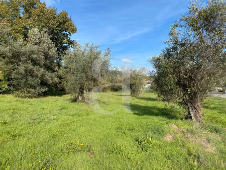 terrain dans la région de nyons