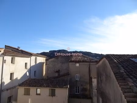 immeuble de 2 appartements à anduze et un local commercial  idéal pour investisseurs