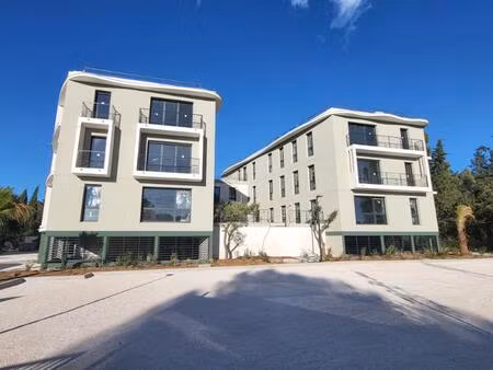 bureau professionnel la garde