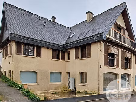 local commercial redon 137.50 m2