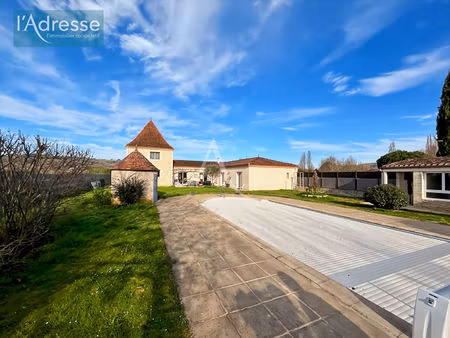 maison prayssac 254 m2