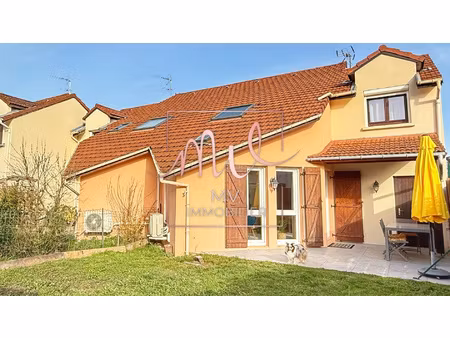 st jean de moirans  maison 100 m2 avec jardin