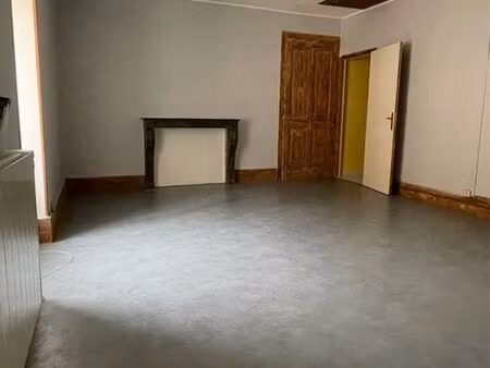 appartement 1er étage centre arc t1 bis