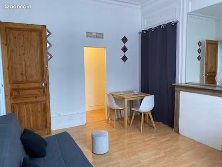 studio de charme meublé charges comprises