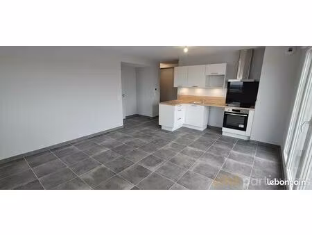 appartement 3 pièces 65 m²