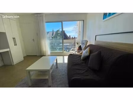 meublé balcon parking