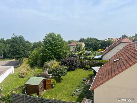 très bel appartement indépendant comme une maison