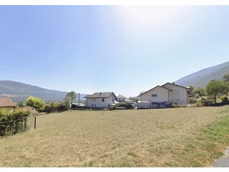 vente terrain 581 m² à anglefort (01350)  109 000 €
