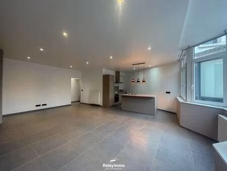 appartement à louer à tournai € 850 (llu0u) - relayimmo - tournai | zimmo