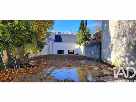 vente terrain 214 m² à nantes (44000)  385 000 €
