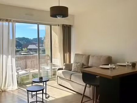 location meublée appartement 1 pièce 22 m² à six-fours-les-plages (83140)  640 €