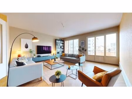 appartement t2/t3 avec balcon  cave et garage - maisons neuves 