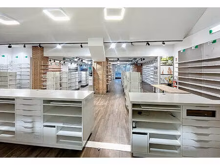 local commercial voiron