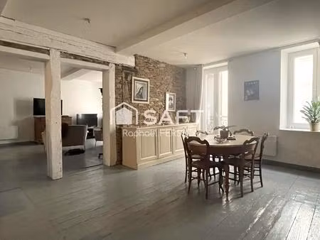 spacieux appartement 4 piéces centre ville