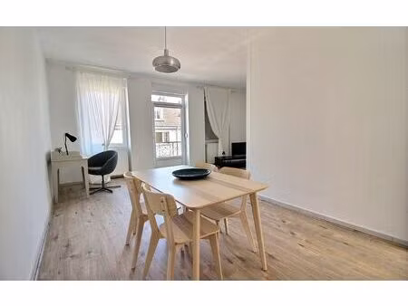 location appartement  55.2 m² t-2 à le creusot  555 €