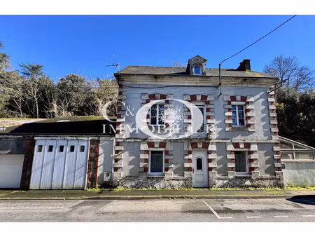 maison de bourg de 4 chambres avec garage et véranda proch