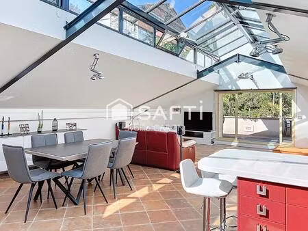 loft calme et lumineux avec jardin de 220 m² – hyper-centre