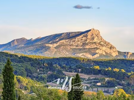 villa d'architecte récente proche centre aix 178m²