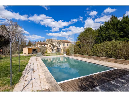 superbe mas provençal avec piscine à graveson - exclusivité