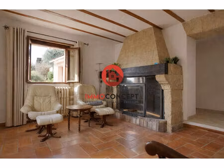 vente maison 4 pièces 146 m² sauveterre (30150)