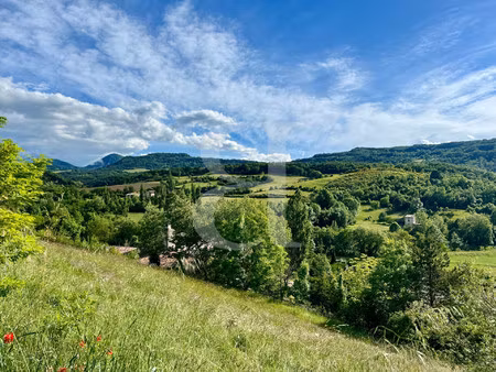 terrain à bâtir en position dominante - région dieulefit