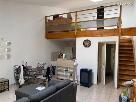 moulezan loue studio