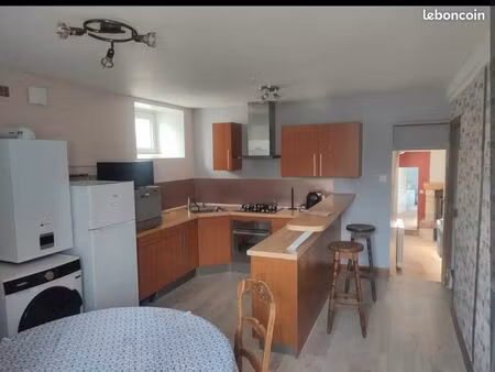 maison f4 avec cour fermée et garage