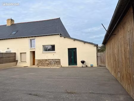 maison 6 pièces 144 m²