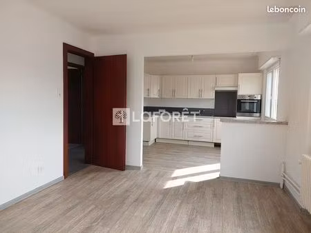 appartement 3 pièces 74 m²