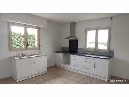 a louer maison 3 chambres au pin en mauges