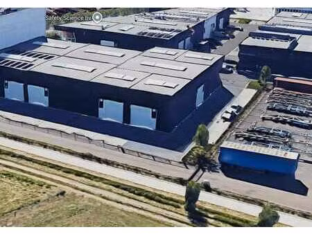 unité pme moderne à louer