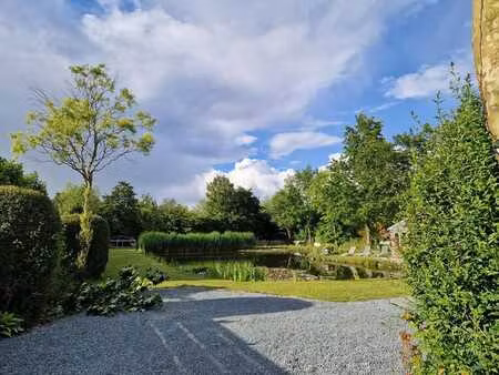 prachtig gelegen recreatiegrond met visvijver en chalet o...