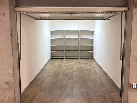 garage ou local de stockage 16m² – résidence sécurisée les terrasses du parc