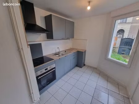 a louer maison 49120 ste christine