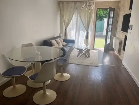 location meublée maison 4 pièces 97 m² à sevres (92310)  2 000 €