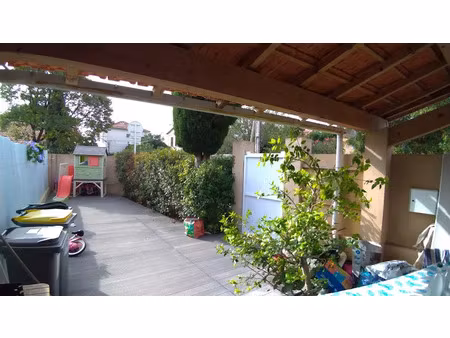 location maison 3 pièces 58.57 m² à toulon (83000)  1 100 €