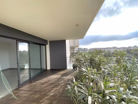 a louer - appartement t3 de 67m2 au mas saint pierre