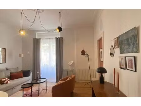 location appartement  m² t-2 à strasbourg  925 €