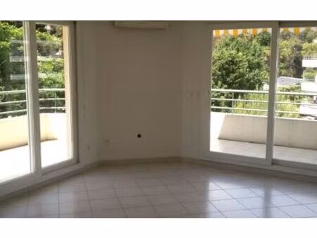location appartement  m² t-3 à villeneuve-loubet  1 699 €