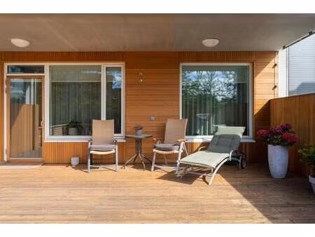 t3 avec grand balcon – confort & espace et lumiere