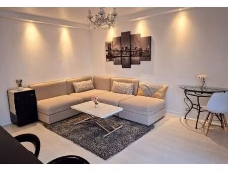 t2 / 52m² / orly ville (rer c)