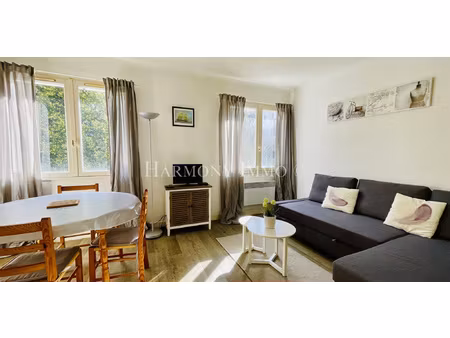 studio lumineux à 80 mètres de la plage à saint jean de luz