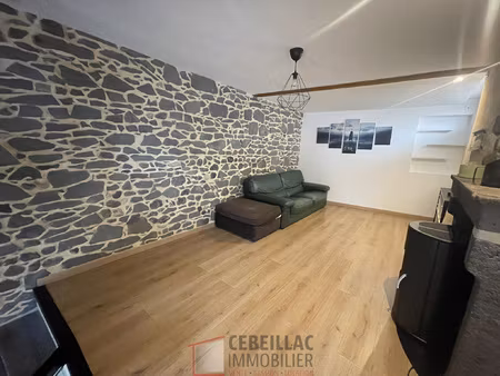 maison de bourg meublée riom